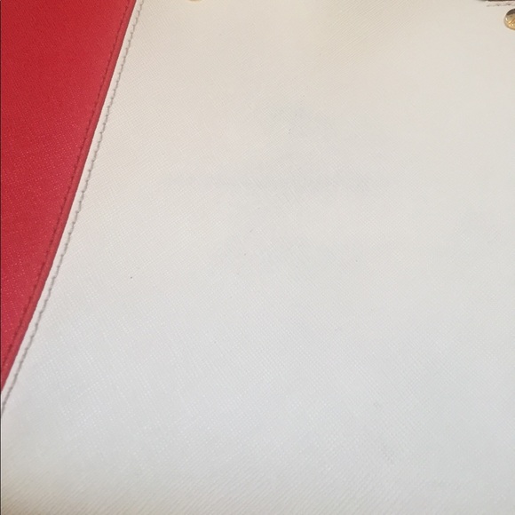 Michael Kors Sutton Two-toned Handbag - Picture 6 of 6